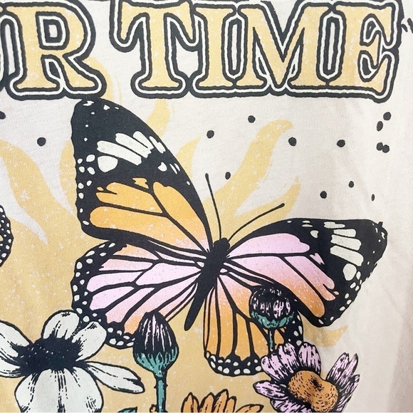 Zoe+Liv Women's Just Take Your Time Short
Sleeve Graphic T-Shirt Size XL - Picture 4 of 6